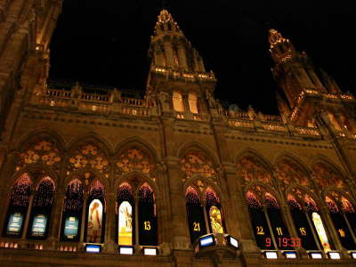Dezember - Weihnachtsmarkt Wien - Rathaus
